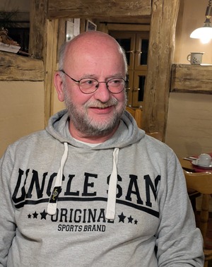 Das Bild zeigt Dieter Göttlich.